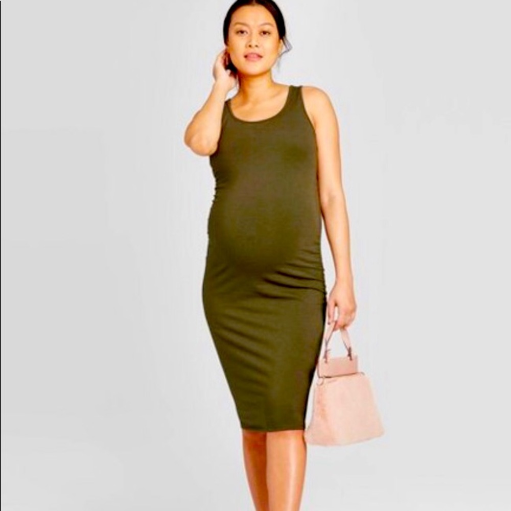 Ingrid & Isabel Maternity dress